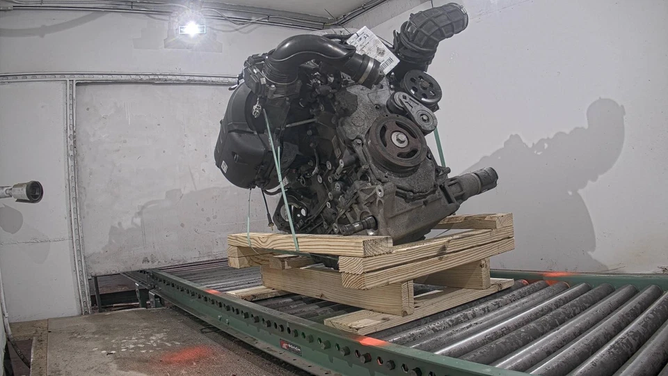 Used Engine Complete Assembly fits: 2016 Cadillac Cts 2.0L VIN X 8th digit opt L — 第 2/4 张图片