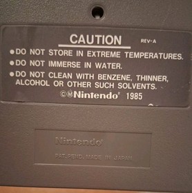 Nintendo Entertainment System 1985 Dr Mario Super Mario Duck Hunt Iron Sword NES