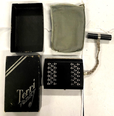 Terri Vanity Vintage Compact Lido Rachel Raspberry Lipstick & Rouge Box Pouch