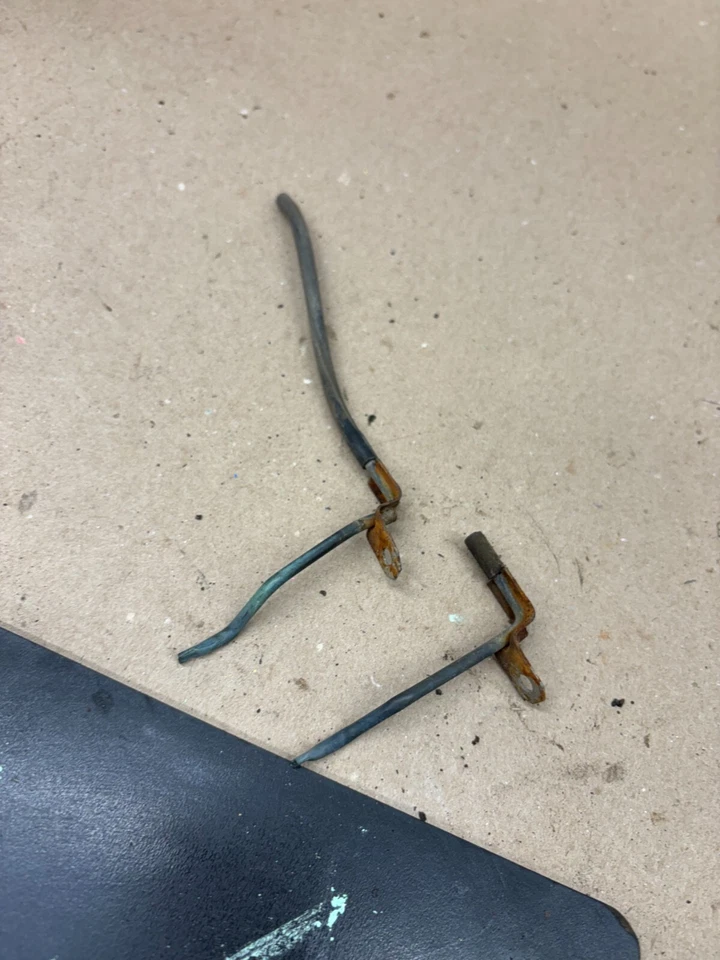 Dodge 1981 82 83 1986 limpiaparabrisas Squirters par W150 W250 D350 Ramcharger Foto 4 de 4