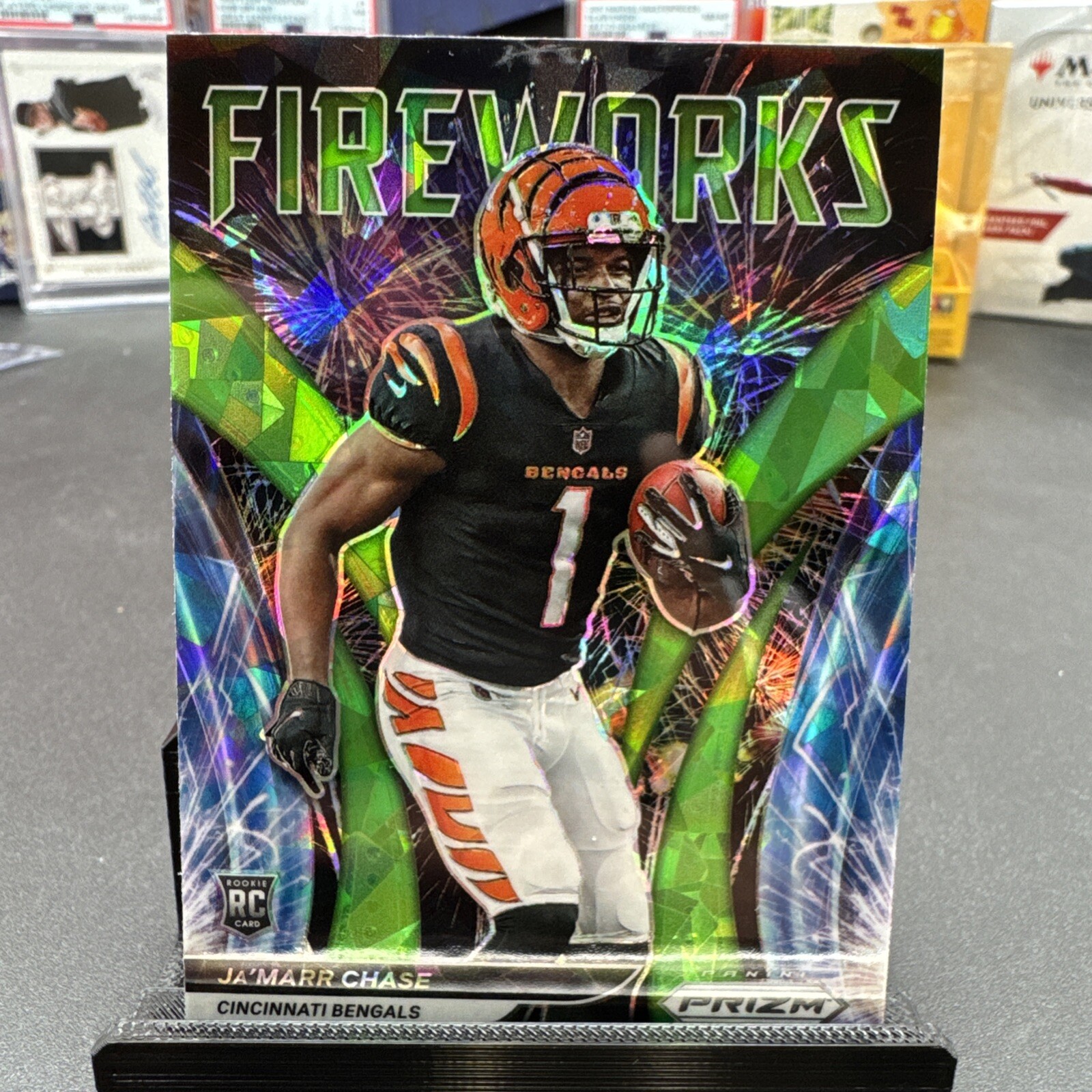 2021 Panini Prizm Fireworks Green Ice #F-11 Ja'Marr Chase RC Rookie Cincinnati
