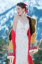 Willowby Watters Lace V Neck Gown Size 0 Derica Ivory Begonia lace