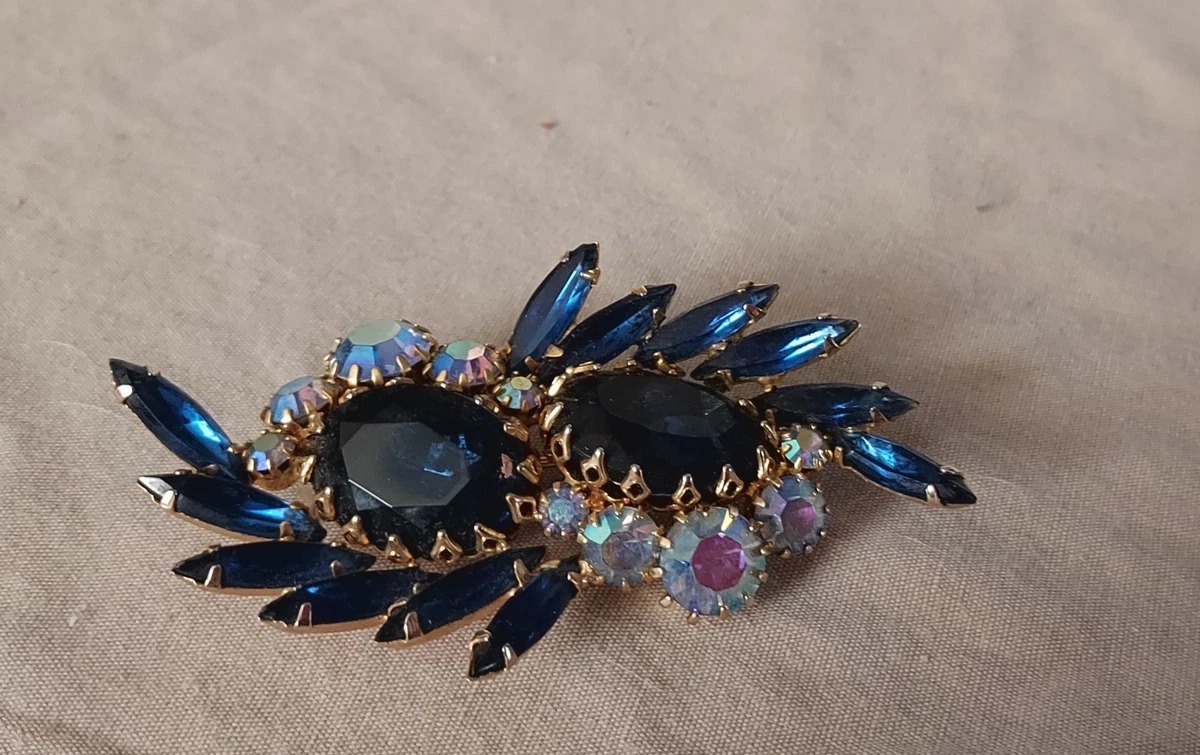 No.0327 ヴィンテージJULIANAブローチセットB No.0327 ヴィンテージJULIANAブローチセットB vintage juliana brooch