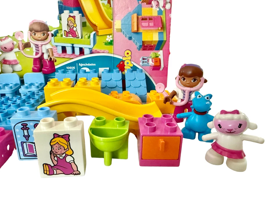 LEGO DUPLO: Backyard Clinic (10606) - Image 4 of 4