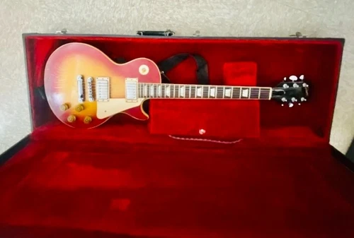 Gibson Les Paul Tribute 1975 Model   OBO