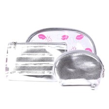Must-Have Makeup: 3pc Cosmetic Set