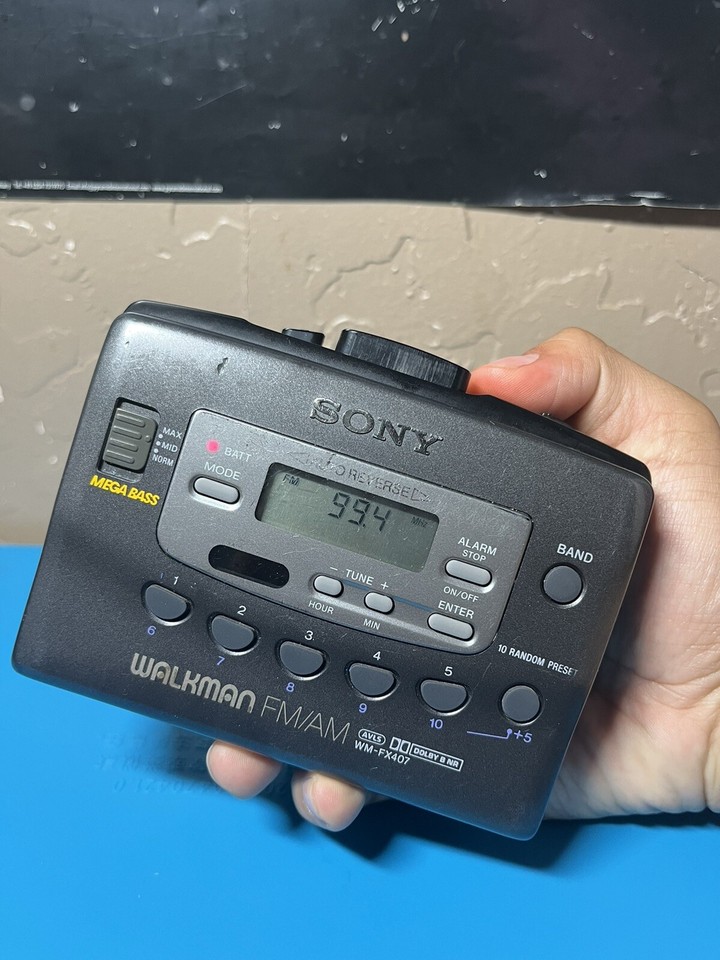 Sony Walkman WM-FX407 Gray FM/AM Radio Cassette Player - FOR PARTS | eBay