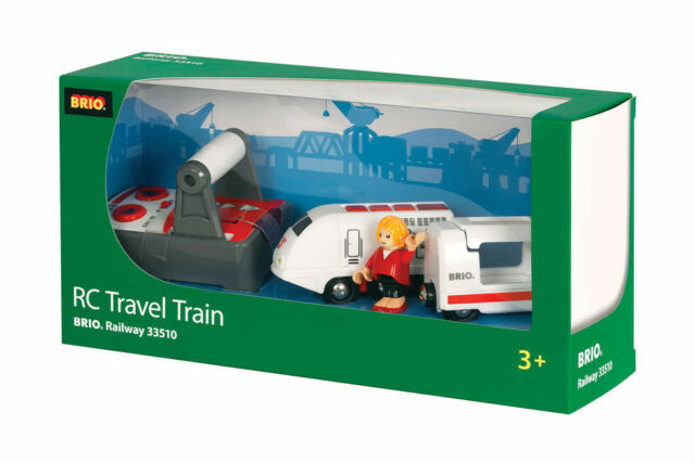 Brio World Train Voyageur Radiocommandé 33510 – Son, Lumière, 2 Vitesses – Compatible Avec Circuits En Bois – Dès 3 Ans