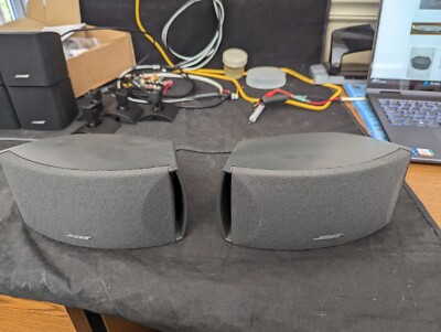 Lot De 5 Enceintes Bose Lifestyle Noires Filaires, Satellites Horizontaux Pour Home Cinéma