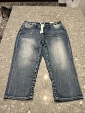 Vigoss Womens Blue Heritage Fit Chelsea Embellished Mid Rise Capri Jeans Size 14