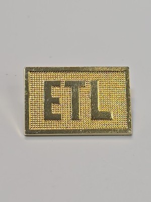 ETL Executive Team Leader Pin ACN American Communications Network Gold Color