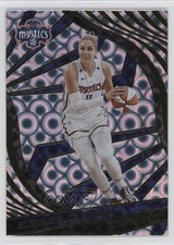 2022 Panini Revolution WNBA Groove Elena Delle Donne #48 0w9m