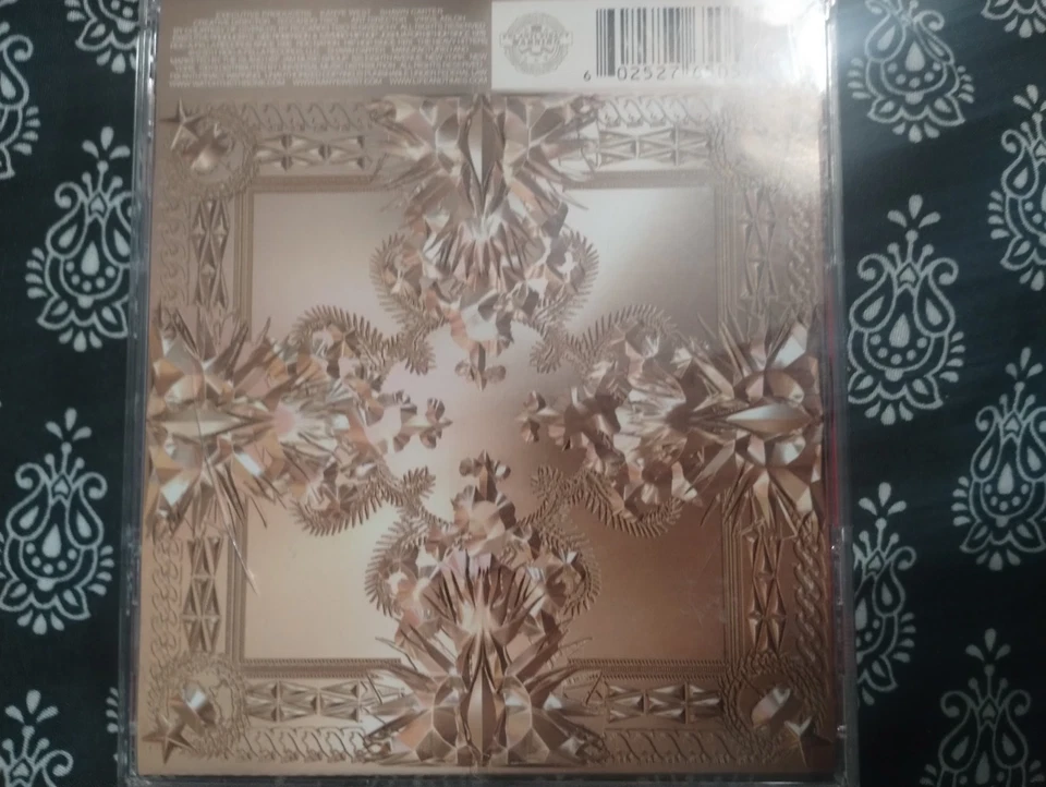 Jay Z & Kanye West Album Watch the Throne, Cold Summer, Blood on Leaves Foto 4 de 4