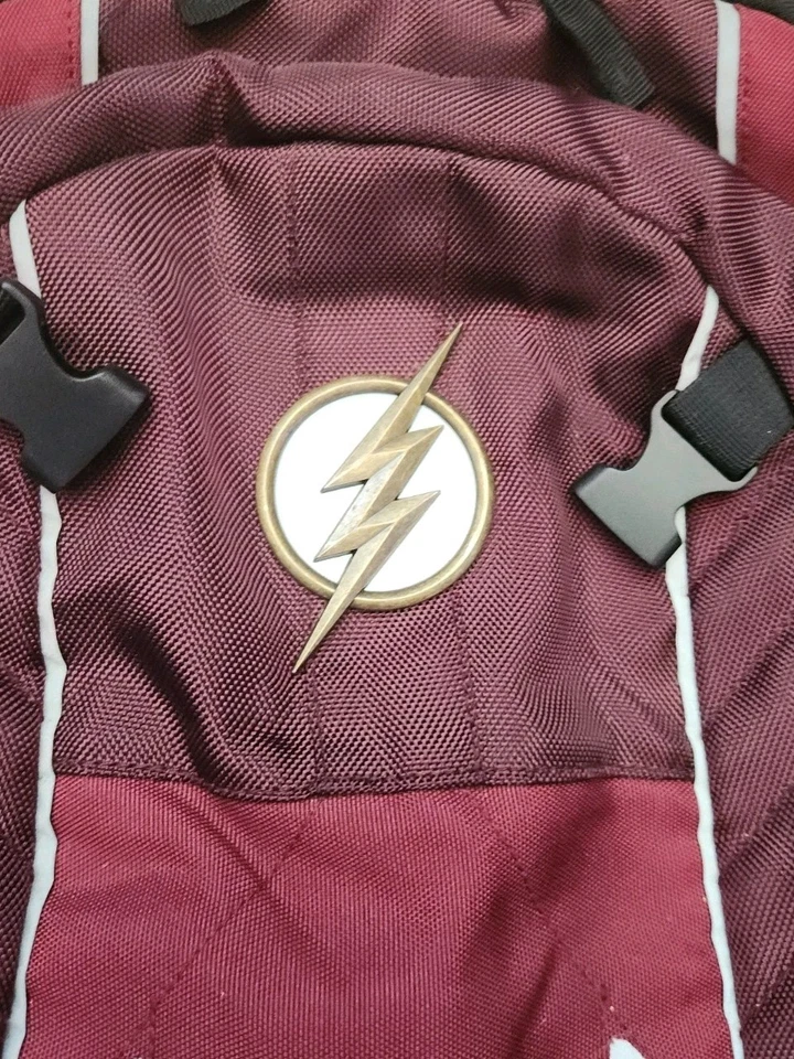 Mochila para computadora portátil DC Comics Flash (logotipo Lightning Bolt traje táctico uso ligero) Foto 2 de 4