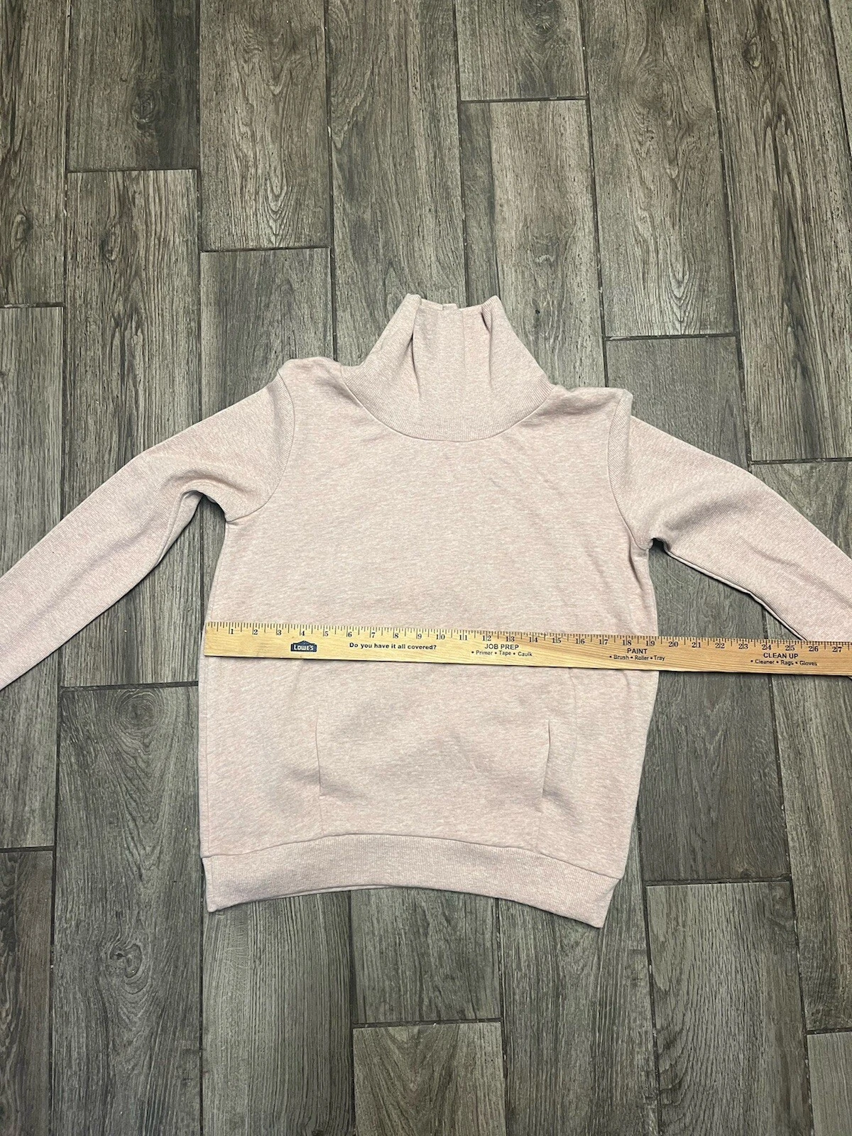 alo-yoga clarity long sleeve turtleneck sweatshirt