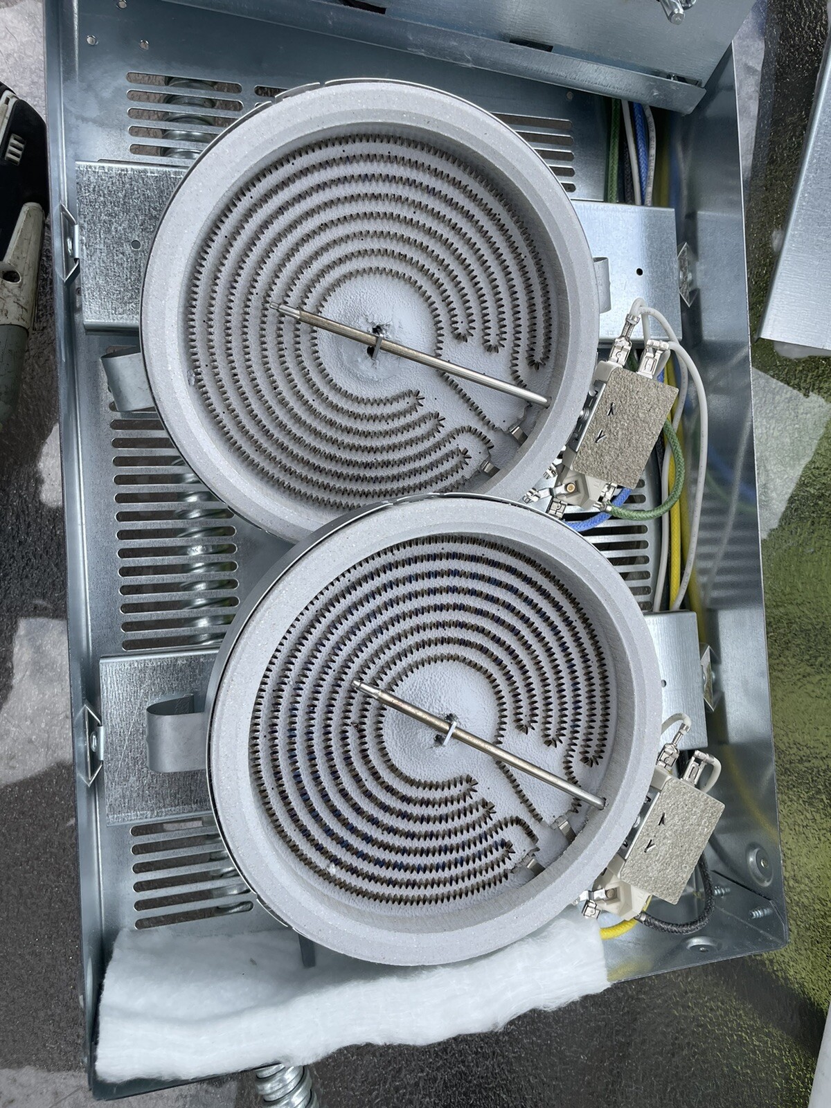 10.54111.048 Radiant sur Burner Element 6" 120volt SUMMIT / LOW TEMP CORP 195344