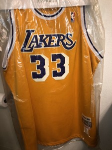lakers 33 jersey