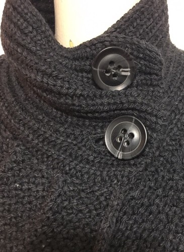 Pre Owned Black Sleeveless Knitted Woman Fashion Vest/cardigan Size Large - Picture 6 of 7