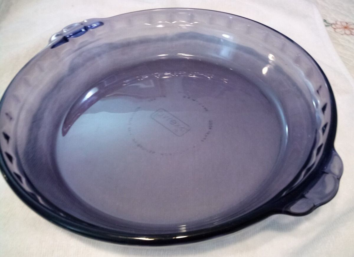 Vintage Pyrex 229 Amethyst Pie Pan Deep Dish Purple NOT Blue