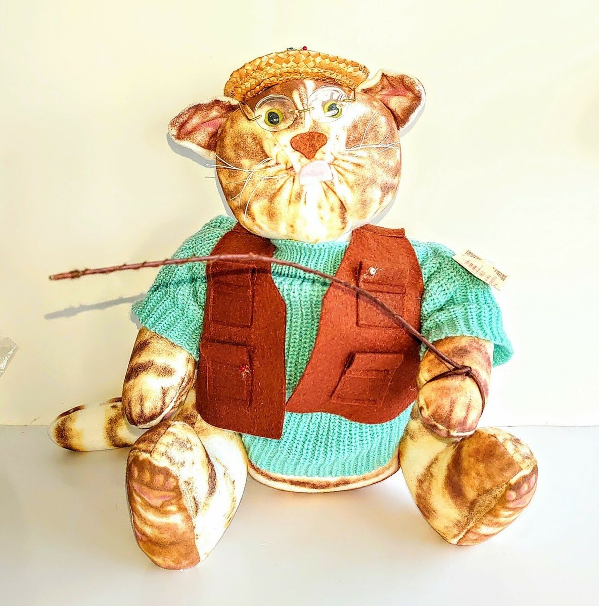 NWT 1997 Overly Raker Fisherman Cat 