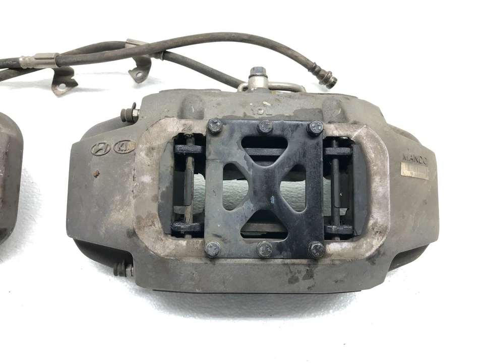 2015-2020 HYUNDAI GENESIS G80 5.0L FRONT BRAKE CALIPER SET OEM. - Image 4 of 4