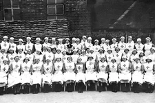 Kvv-144 WWII, Red Cross Nurses Group, Unknown Location. Photo
