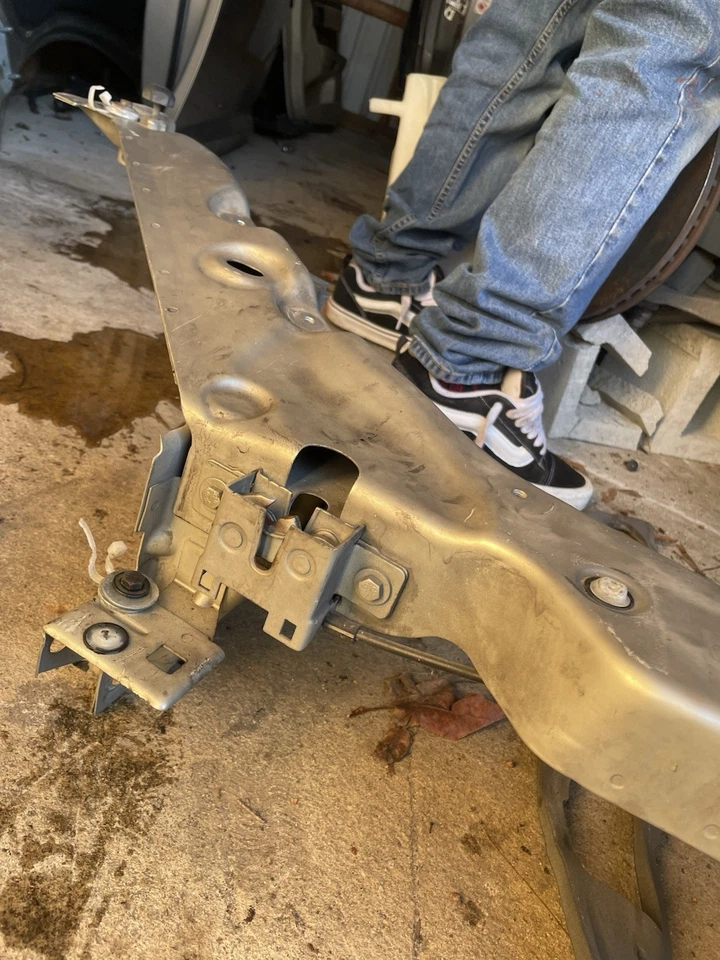 Jaguar XF 2012-2015 radiador delantero núcleo soporte barra de amarre superior panel OEM Foto 3 de 3