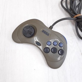 Japanese Sega Saturn Console White with 2 controllers 6 games & memory tested