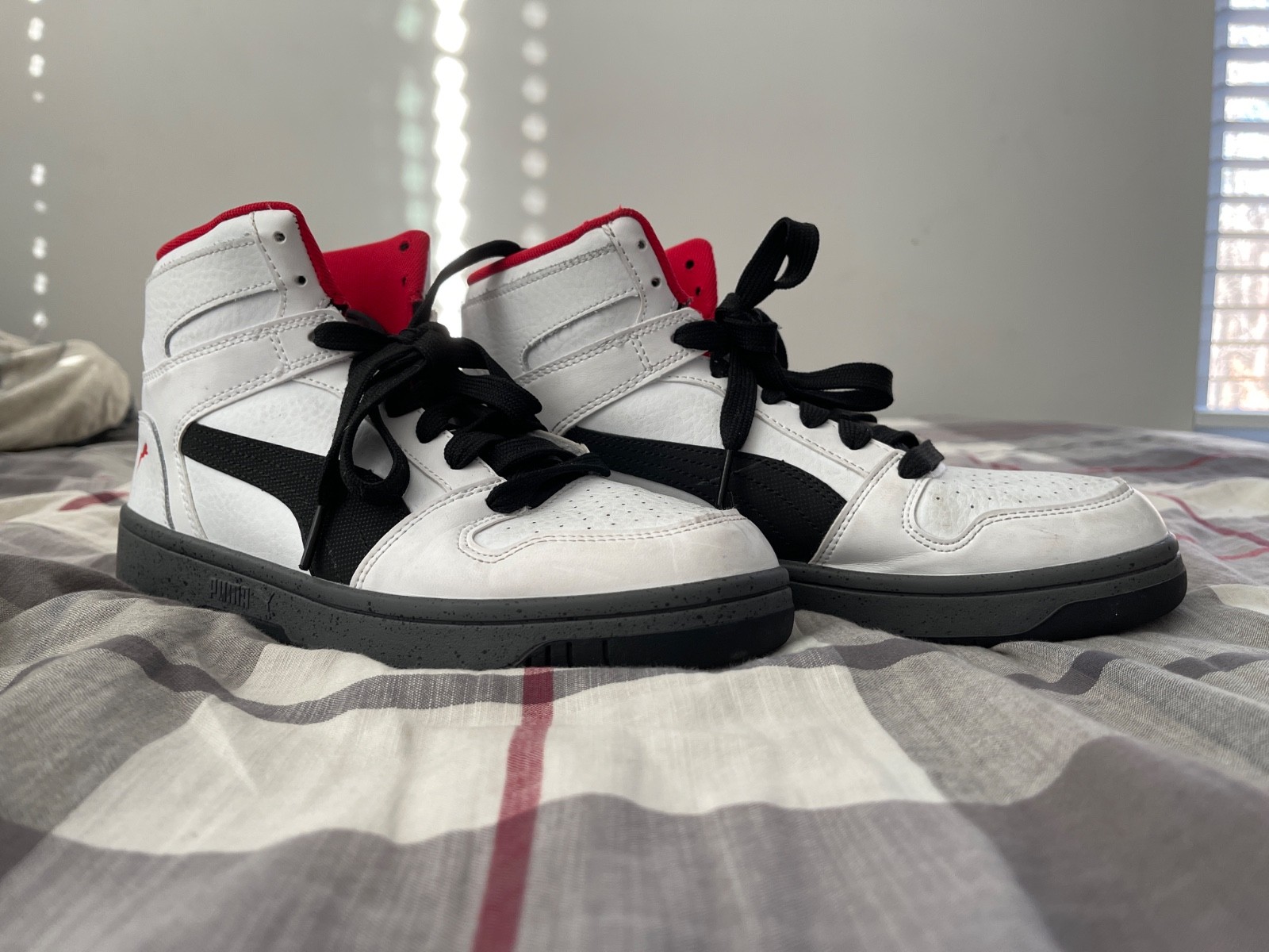 puma hightops - image 1