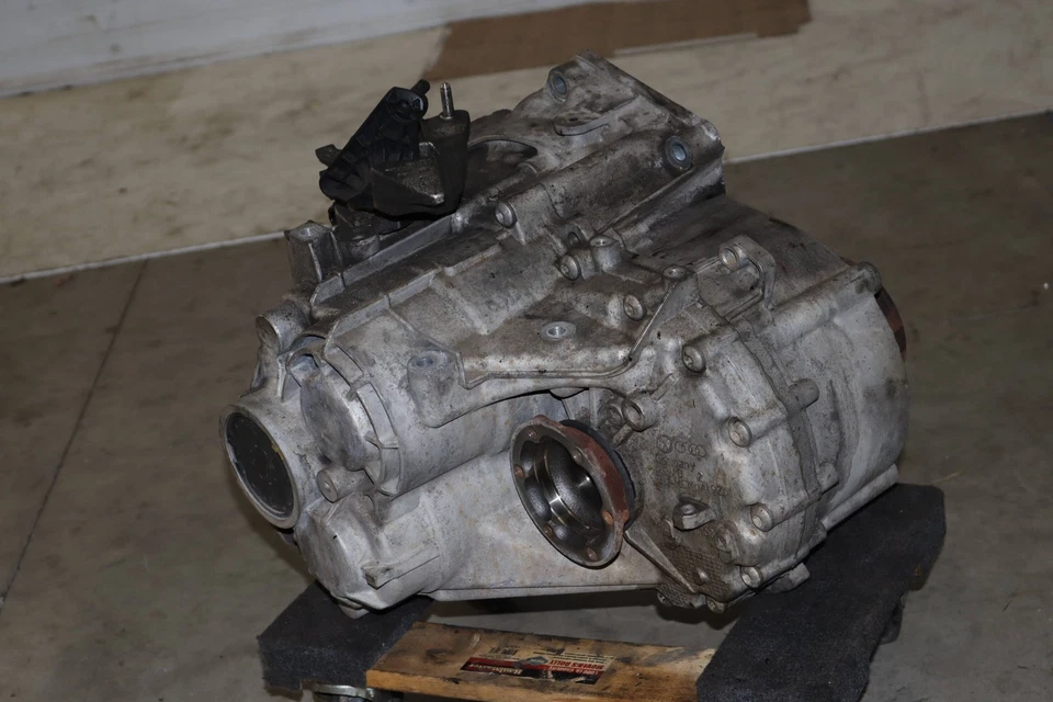 VW BEETLE 2012-2016 - Transmisión manual de 6 velocidades 02Q300045A Foto 3 de 4