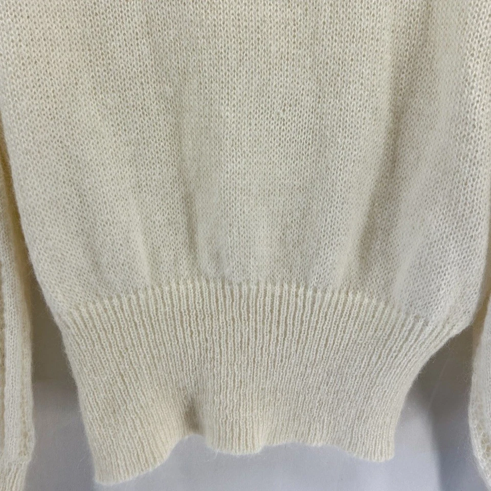 Suéter Estilo Vintage Crema Mezcla Mohair Encaje Cuello Peter Pan Manga Abullonada Foto 4 de 4