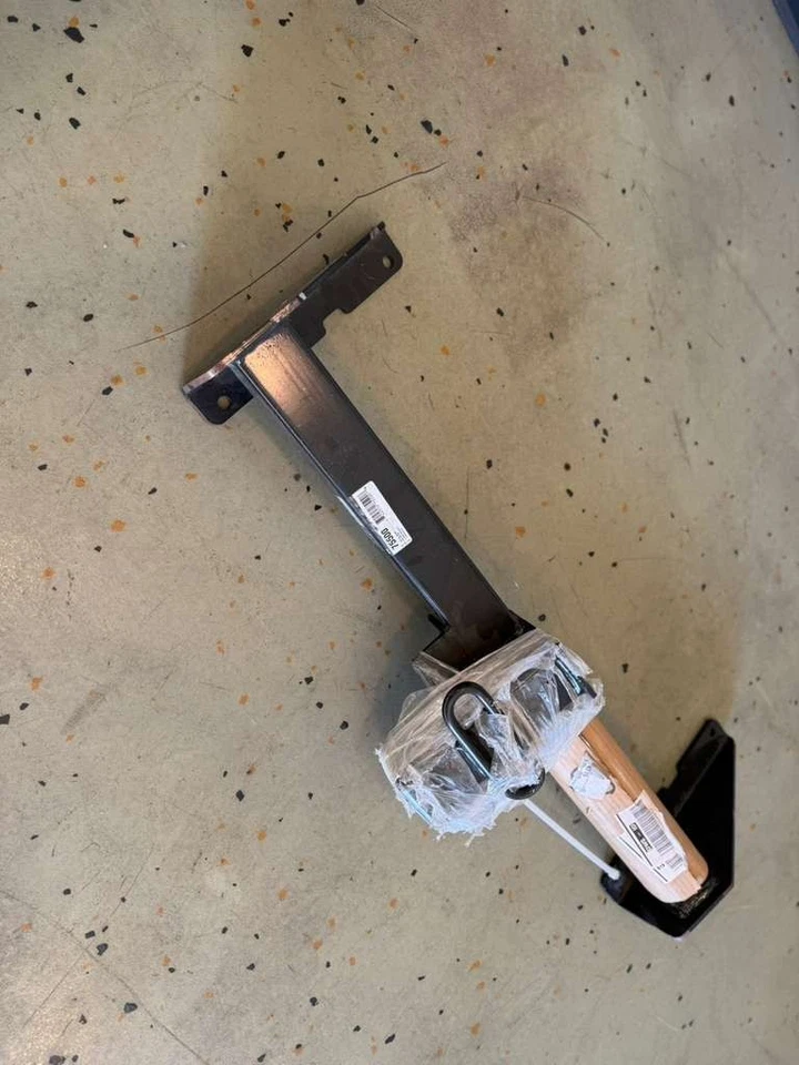 Receptor de enganche de remolque Draw-Tite clase III 2"" compatible con '73 - '91 Suburban - 75500 Foto 4 de 4