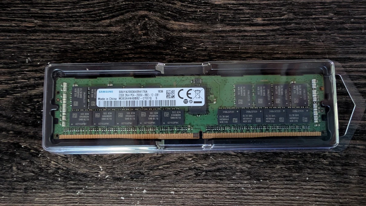 Barrette Mémoire RAM 32Go DDR4-2666 Inspur FP5466G2 - Serveur - PC4-21300