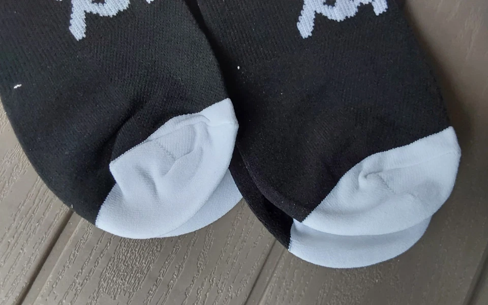 2 PAIRS ! Women Men's Cycling Socks Breathable, anti slip bike MTB Footwear sock - Image 3 of 3