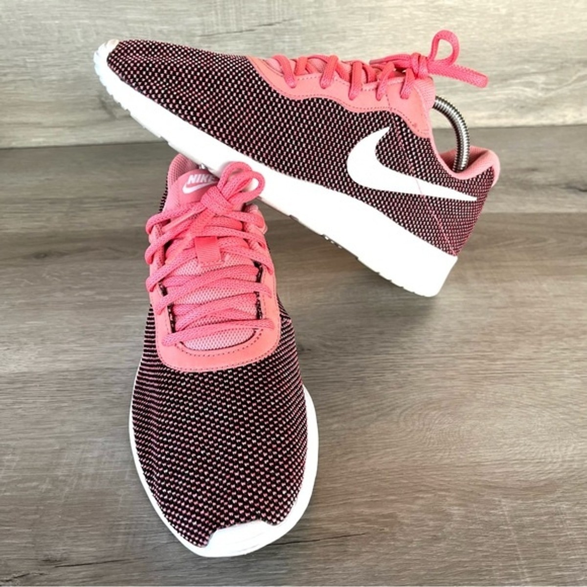 人気 NIKE Tanjun Women's Running/Walking Shoes BV7432 002 Nike Womens Tanjun BV7432-002 Pink Running Shoes Sneakers