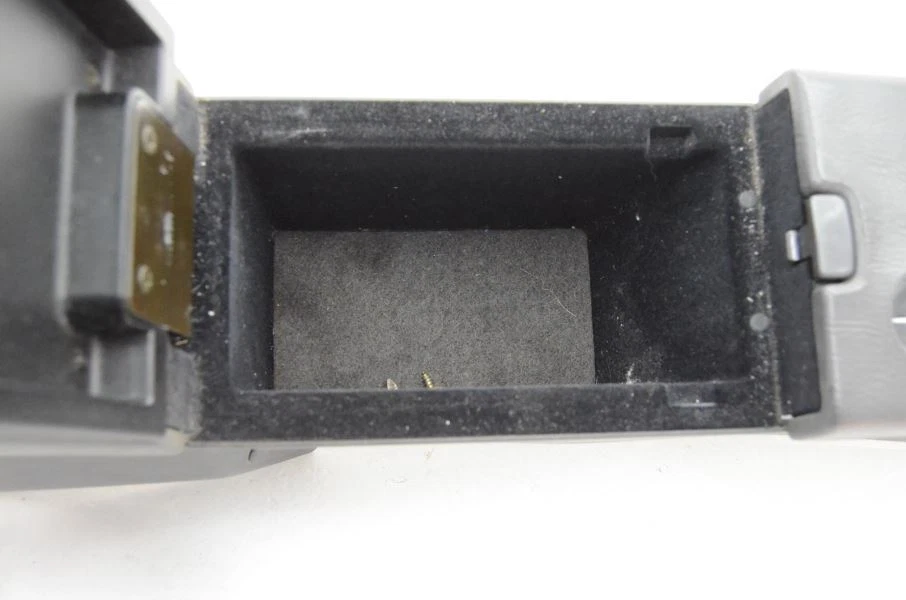 1992-1997 Subaru SVX L Gray Front Center Console - Imagem 3 de 4