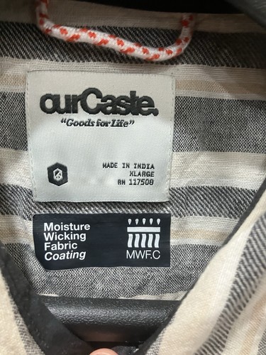 nuestra Camisa con botones CASTE para hombre talla XL marca de skate tiras mecha de humedad - Imagen 4 de 11