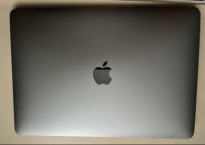 MacBook Air 13.3'' (256GB SSD, Apple M1, 8GB RAM) Laptop - Silver -(2020) 