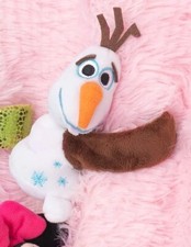 Disney Cutie Cuff Plush Bracelet Steering Wheel Buddy- Frozen NEW Sealed - OLAF