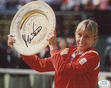 Martina Navratilova Tennis Autographed Signed 8x10 Photo ACOA