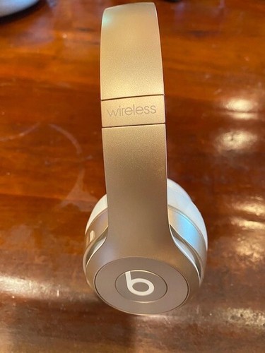 Beats by Dr. Dre Solo 2 Wireless Over 