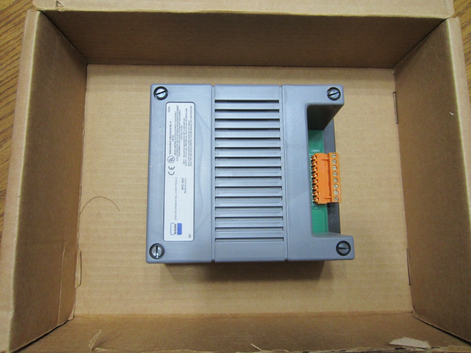 New Siebe Environmental Controls MPC-4A0 MPC-4AO 4-point Analog Output Module