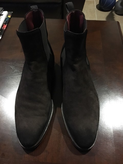 magnanni suede chelsea boots