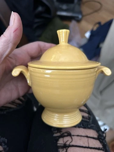 Vintage Fiestaware Homer Laughlin Yellow  Scroll Handles Sugar Bowl And Lid