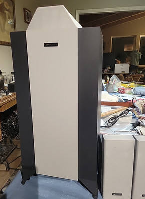 Nakamichi Sound Space 8 Stereo Music System - Subwoofer,and Musicbank READ!