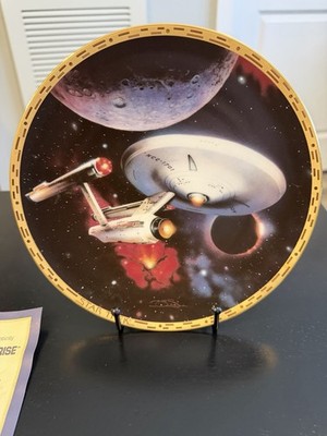 Hamilton Collection Star Trek U.S.S. Enterprise NCC-1701 Collector Plate