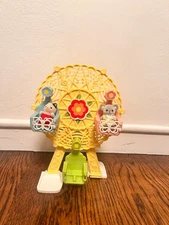 Calico Critters ferris wheel with 2 baby calicos 