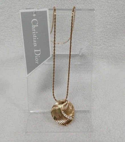 Pendentif CHRISTIAN DIOR du Japon