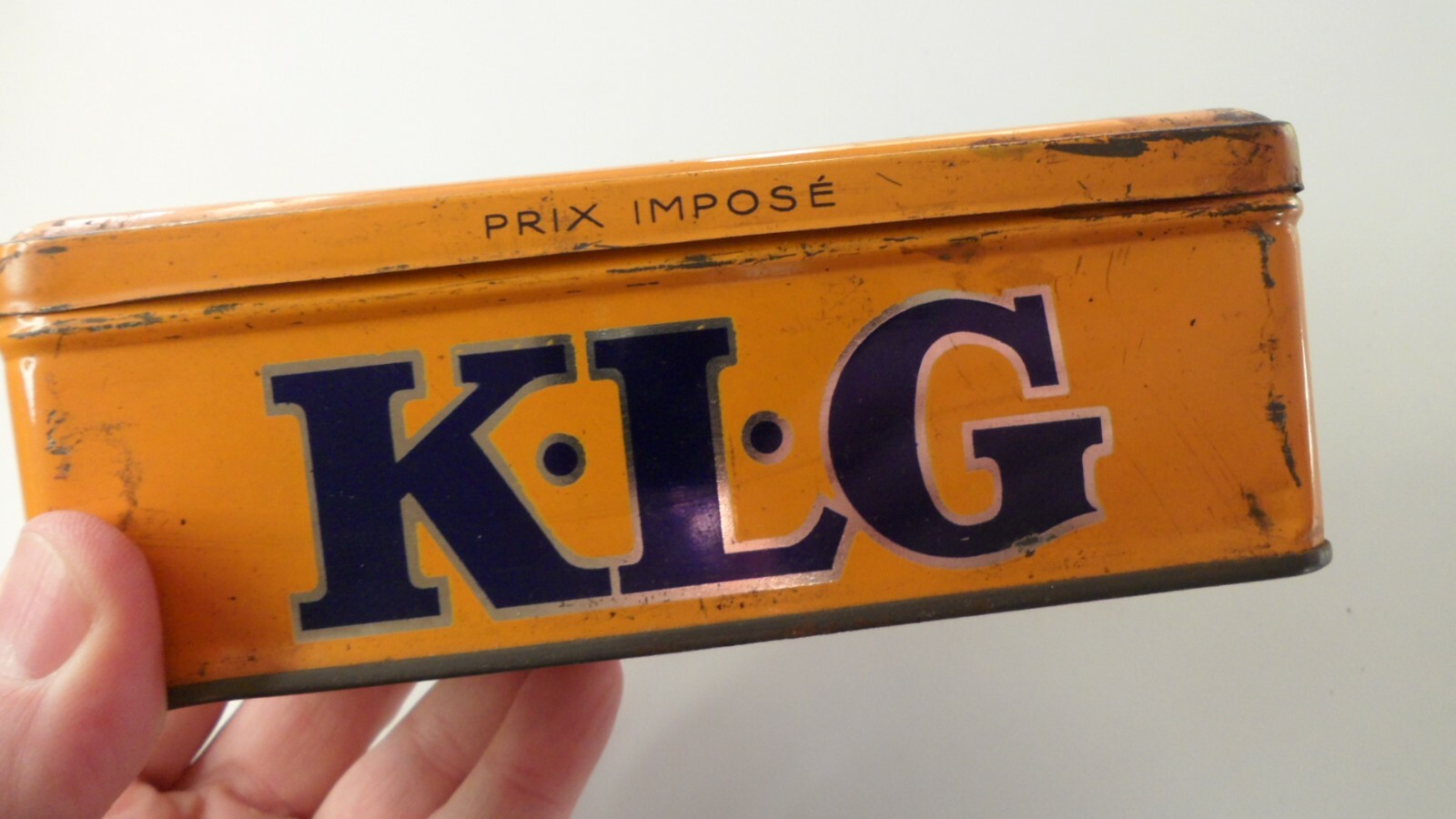 Rare NOS KLG 12 spark plugs w/Tin CL9LF 1947 Austin Rolls Royce FREE Shp