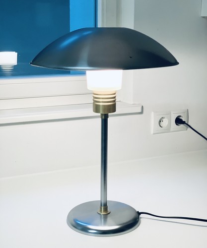 zeitlose Design-Pilzleuchte, bis 75 W, WW, Edelstahl / TIP TOP / VK 78,00 €